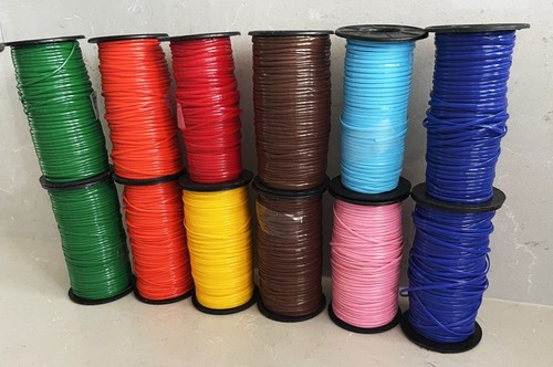Lot plastic lacing - lot,